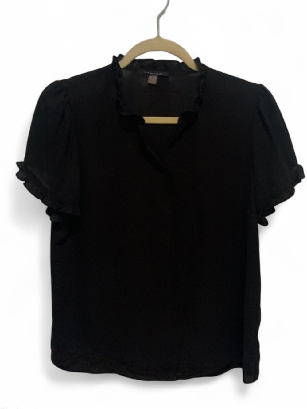 T Tahari Black Ruffle-Trim V-Neck Short Sleeve Button Down Blouse